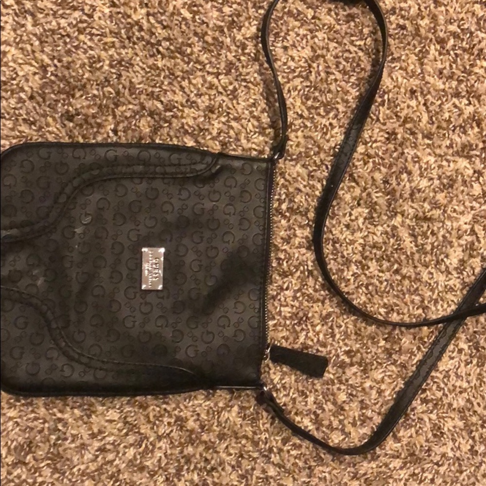Guess crossbody